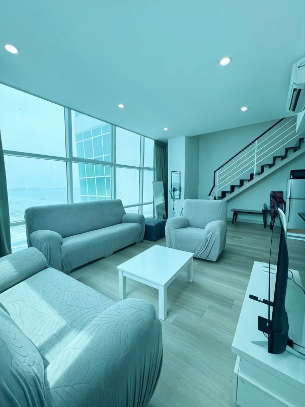 Maritime Suite by Uptrend Home