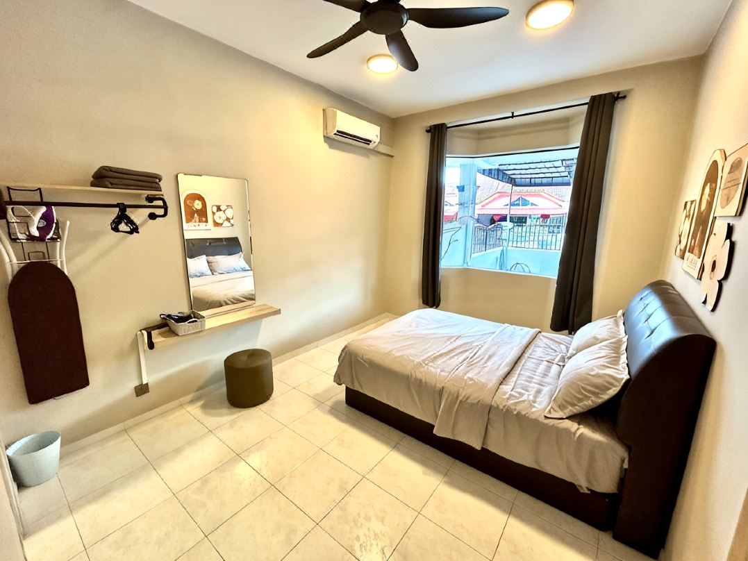 HCK HomeStay Near Sutera mall/Bukit Indah/Nusa Bestari2