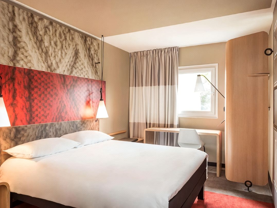Ibis Paris Canal Saint-Martin