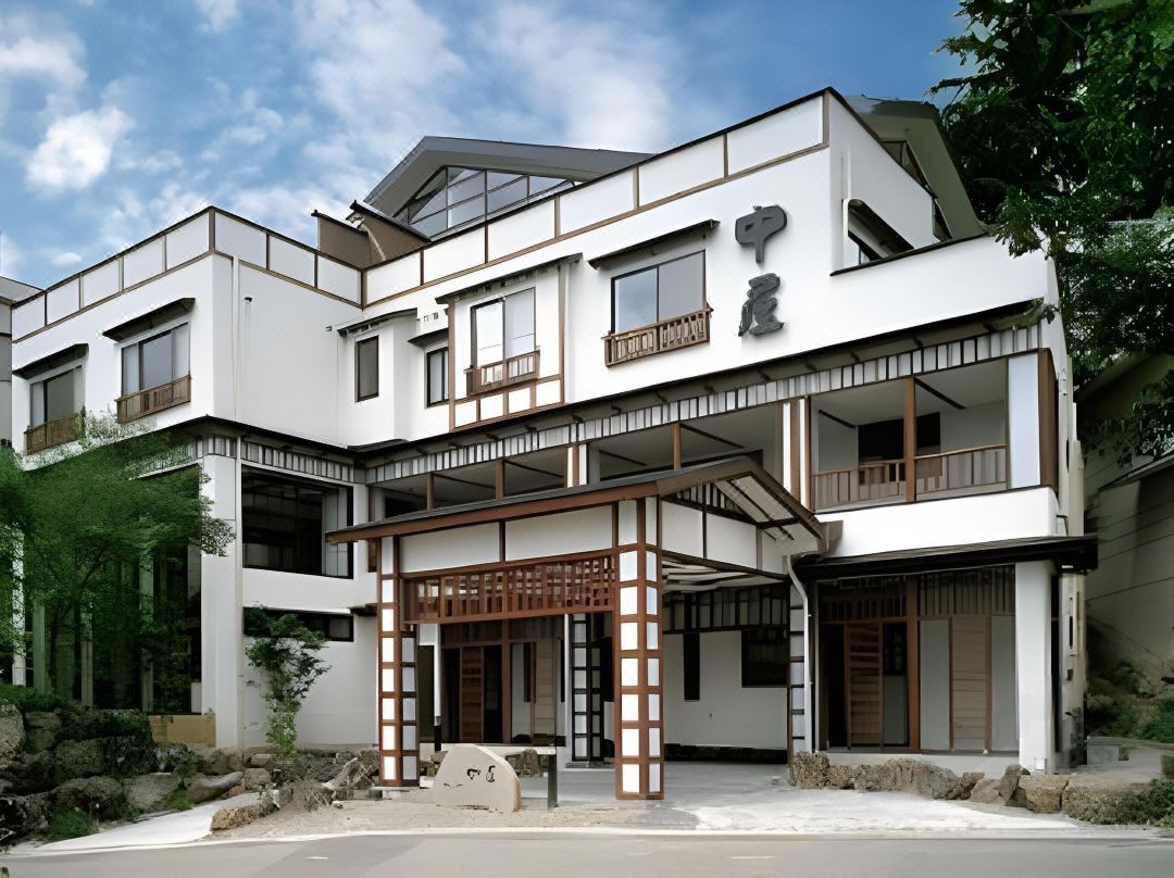 Echigoyuzawa Onsen Ichibousenri Onyuyado Nakaya