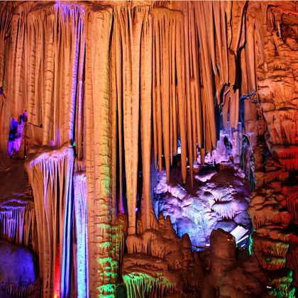 柞水溶洞一日游【秦岭亚洲第一观光隧道 逛凤凰古镇】 柞水溶洞一日游【秦岭亚洲第一观光隧道 逛凤凰古镇】