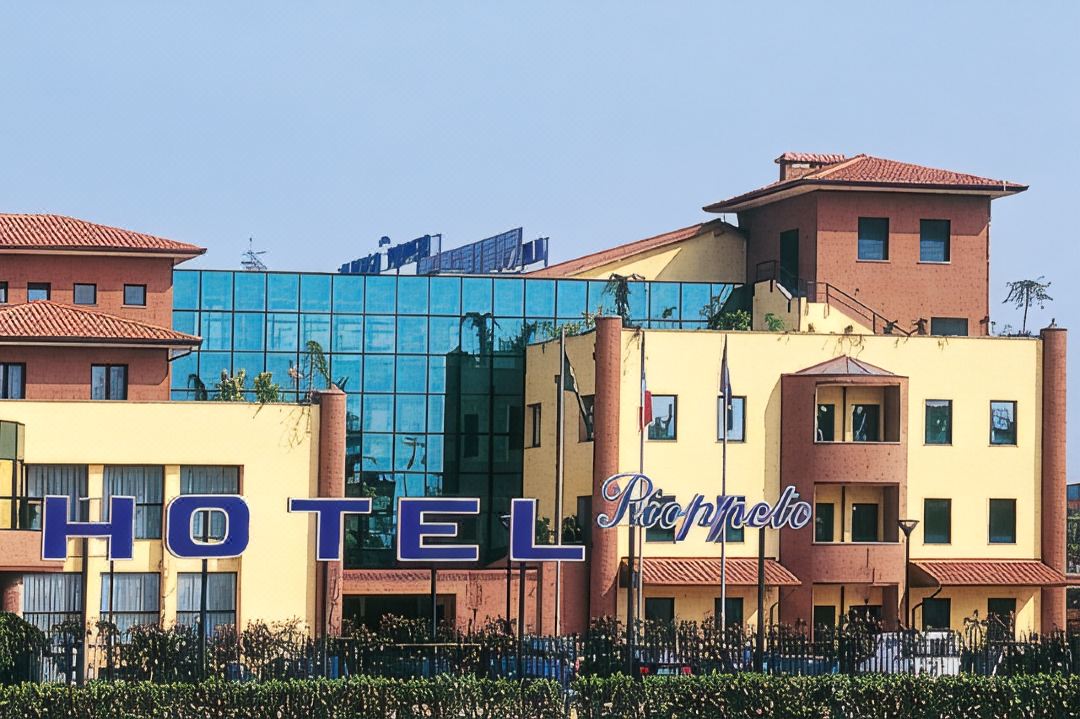 Just Hotel Saronno