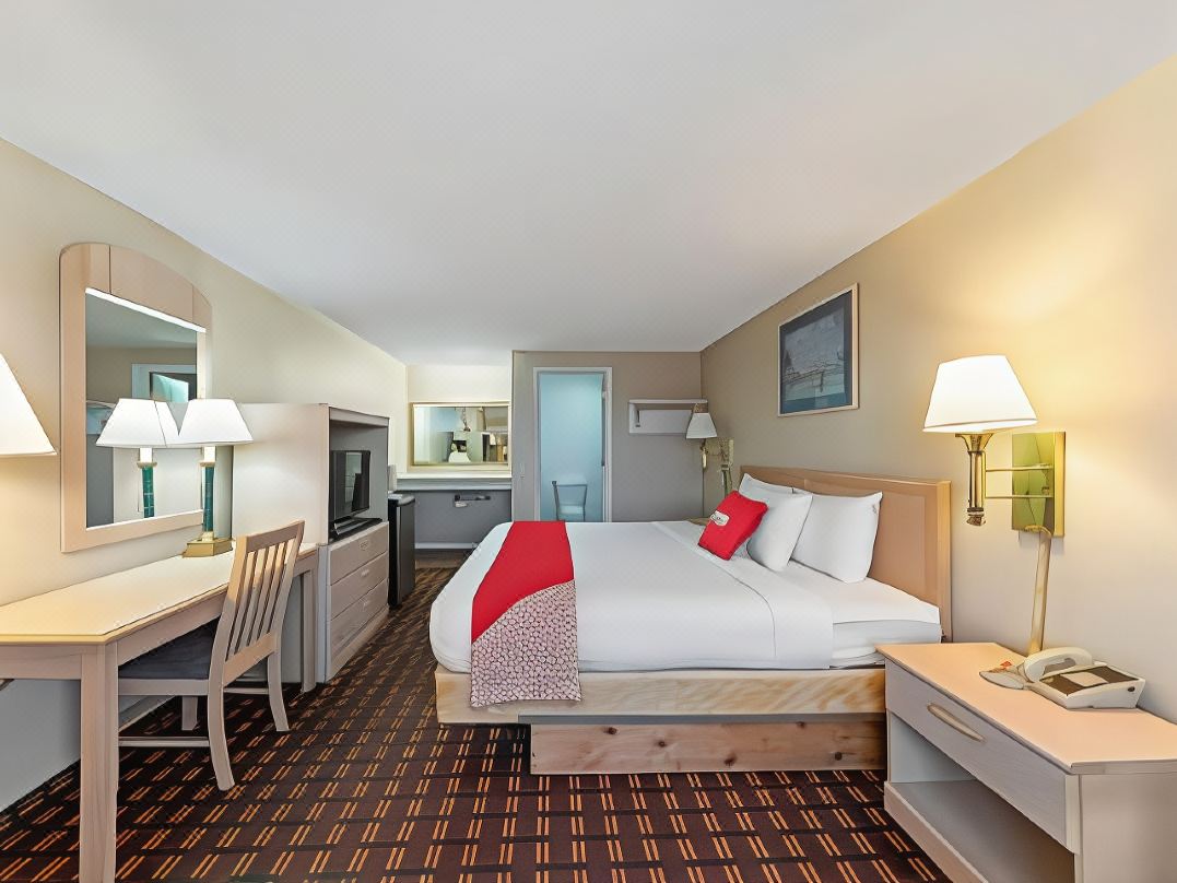 OYO Hotel Starlite Seneca Falls