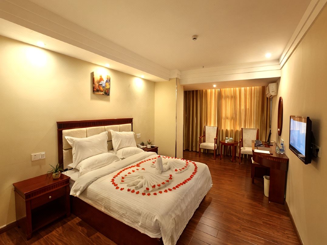 GreenTree Inn Sanya Yalong Bay Yingbin Avenue Business Hotel