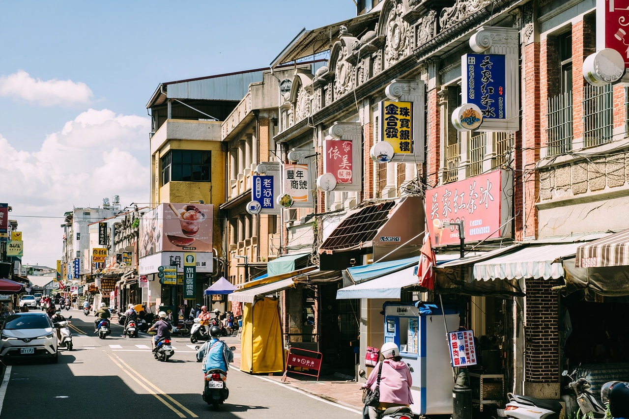 美浓民俗村+旗山老街+祈愿の千野村一日游/包车游2人起订 美浓民俗村+旗山老街+祈愿の千野村一日游/包车游2人起订