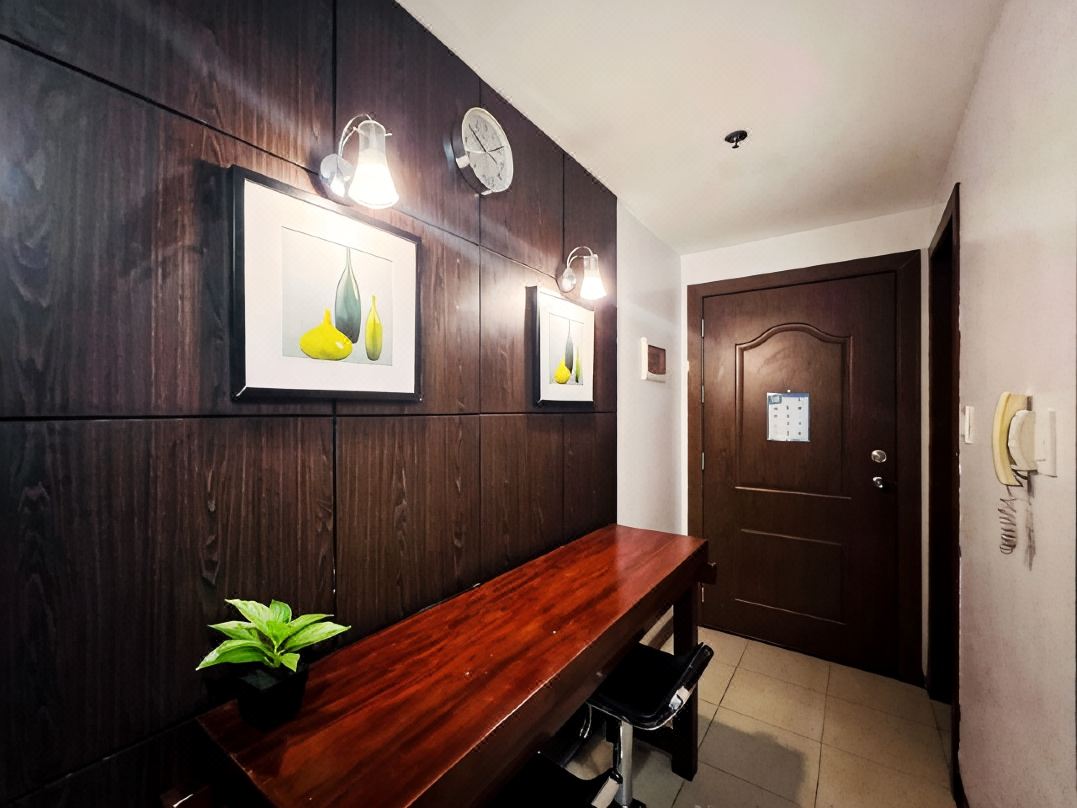 Citispace 1BR Unit Ridgewood Towers Near BGC #RW11