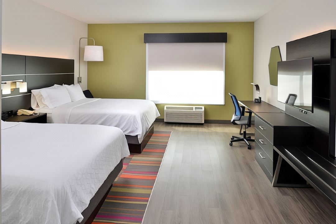 Holiday Inn Express & Suites Royse City - Rockwall