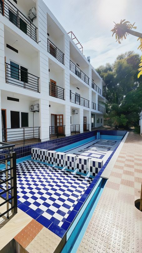Pulickal Heights Hotel