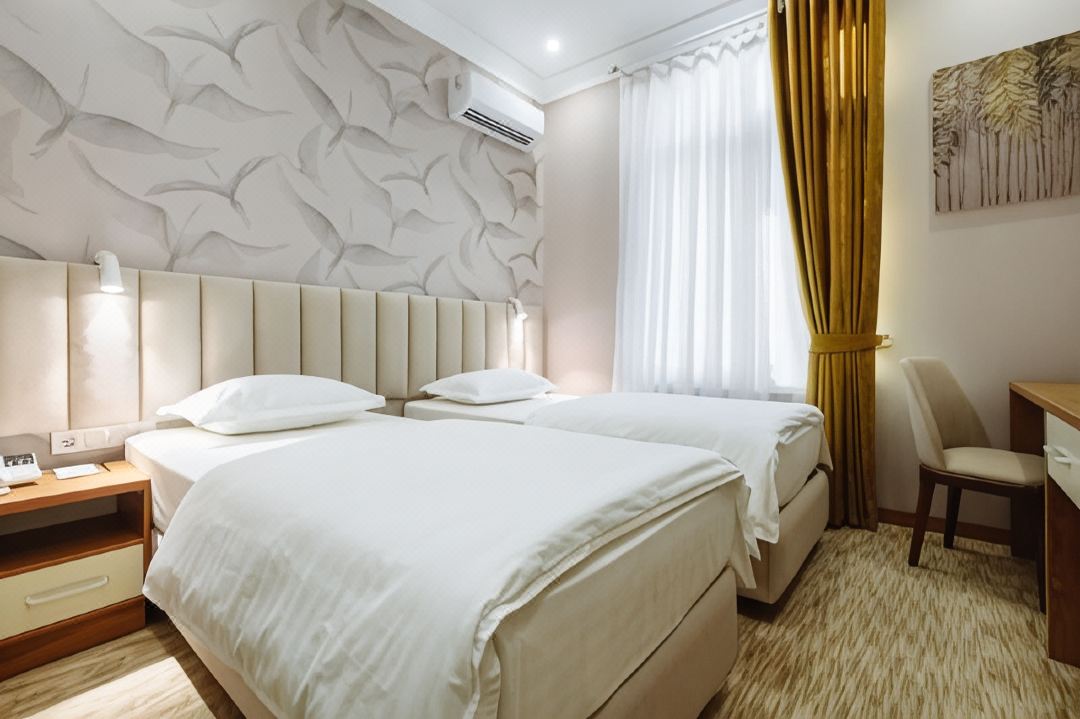Clouds Hotel