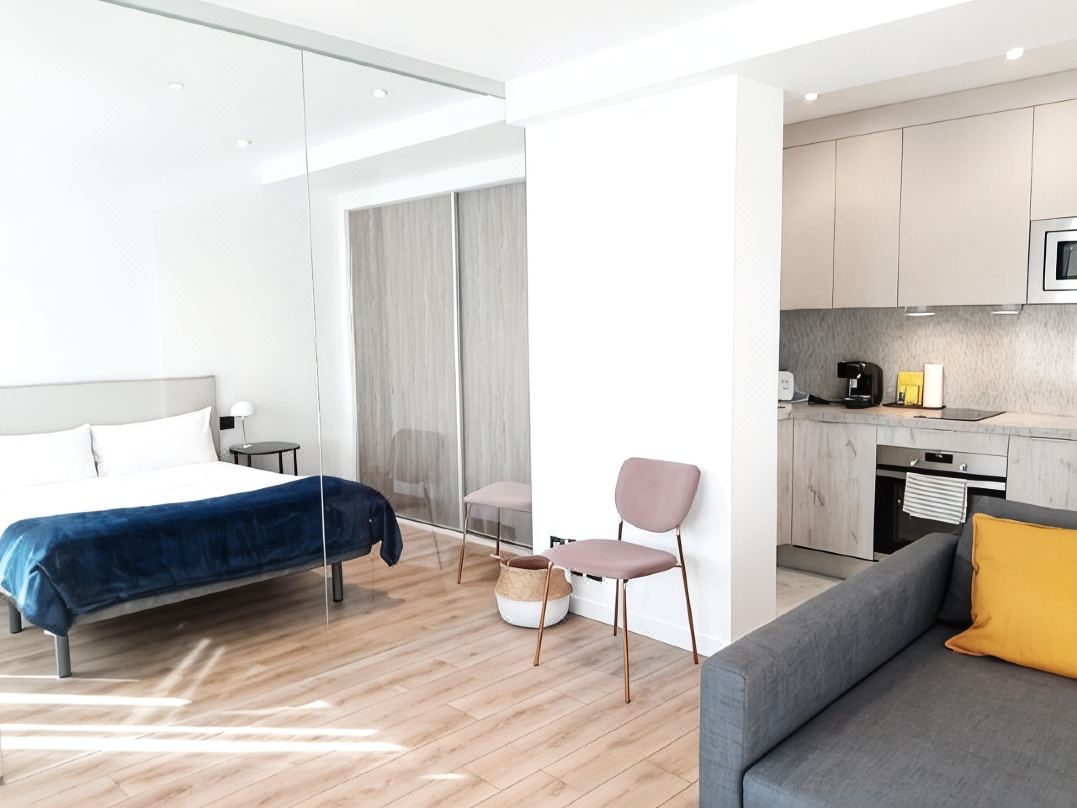 Apartamentos Celestina by Gaiarooms