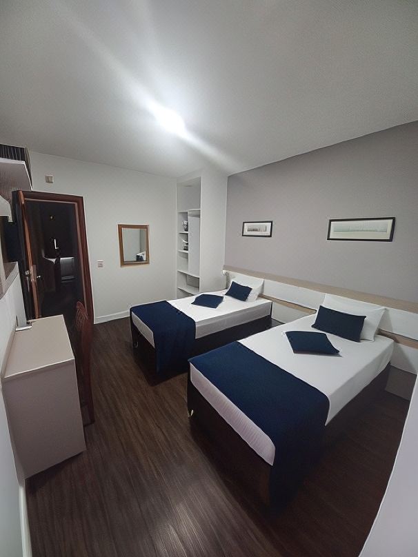 Cardim Plaza Hotel