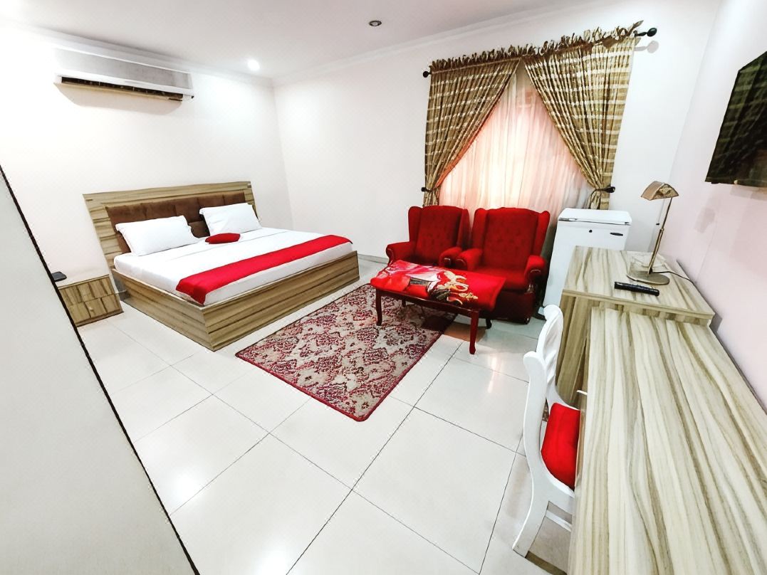 The Ambassadors Hotel