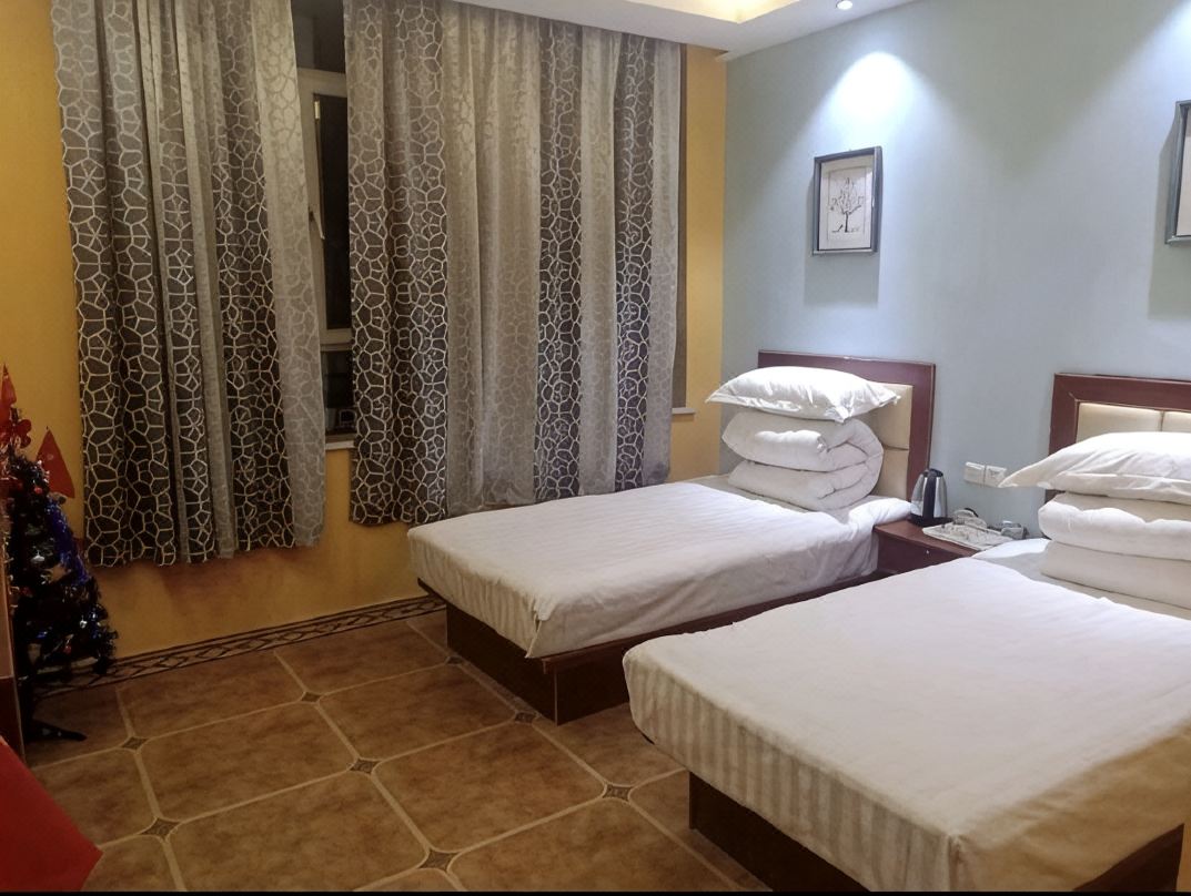 Shache Xiangtu Express Hotel