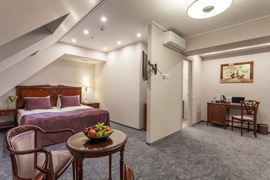 Medea Hotel