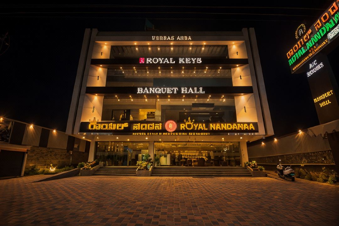Hotel Royal Nandhana