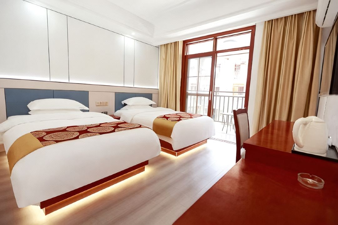 Pinghu Hotel