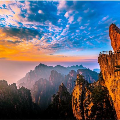 黄山风景区一日游【◆错峰深度精华|导游陪爬讲解|大小团可选】 黄山风景区一日游【◆错峰深度精华|导游陪爬讲解|大小团可选】