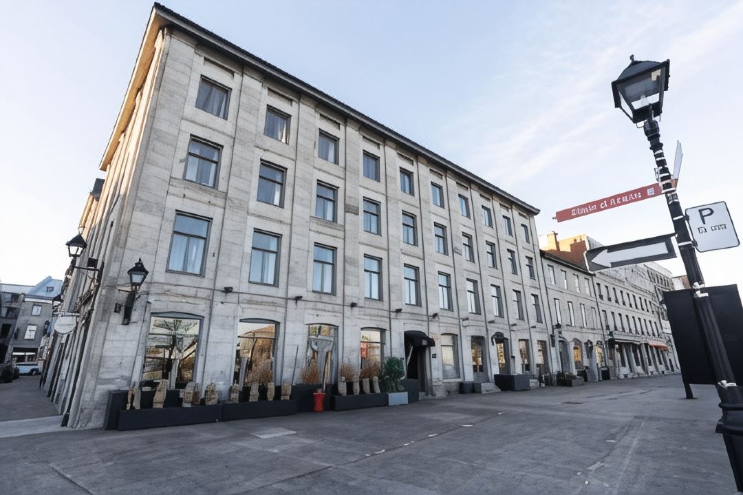 Maison Place Royale by Luxury in Transit