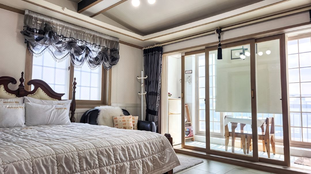 Sunflower Pension Geoje