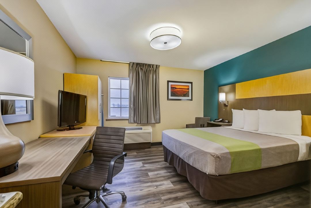 Studio 6 Lenexa, KS - Overland Park