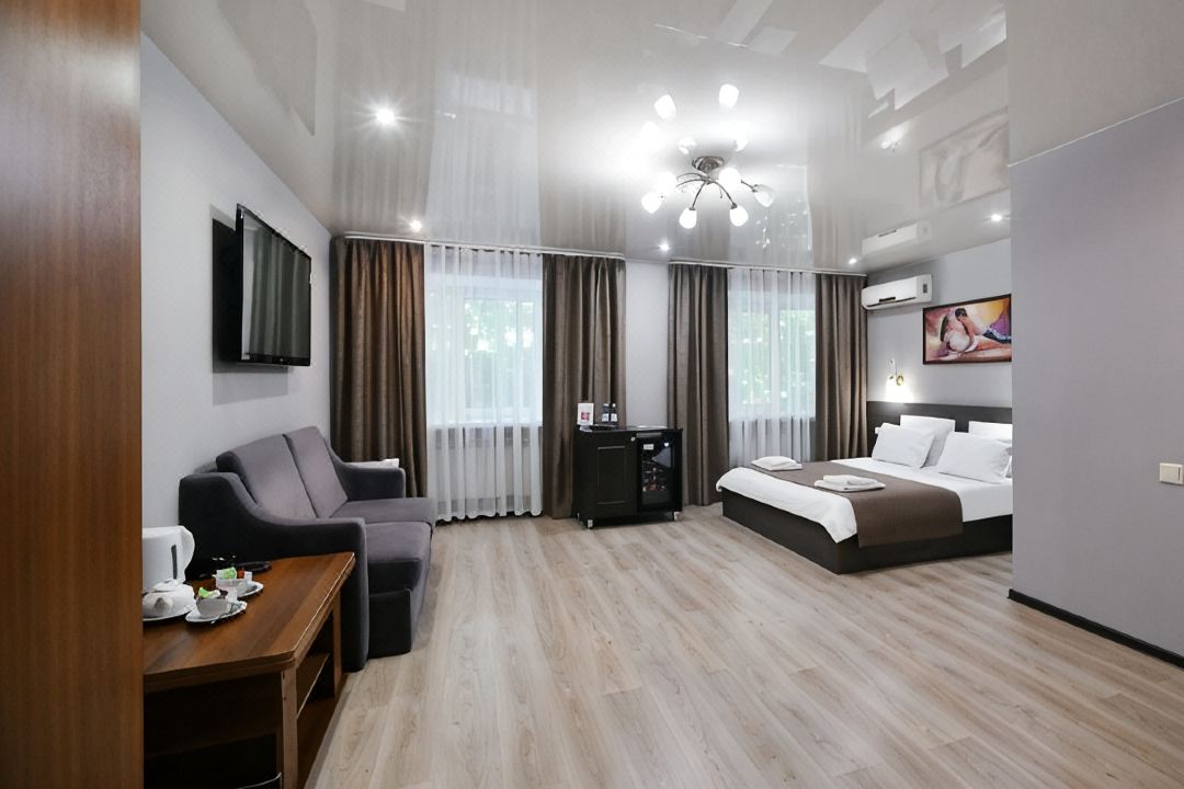 Gloriya Hotel