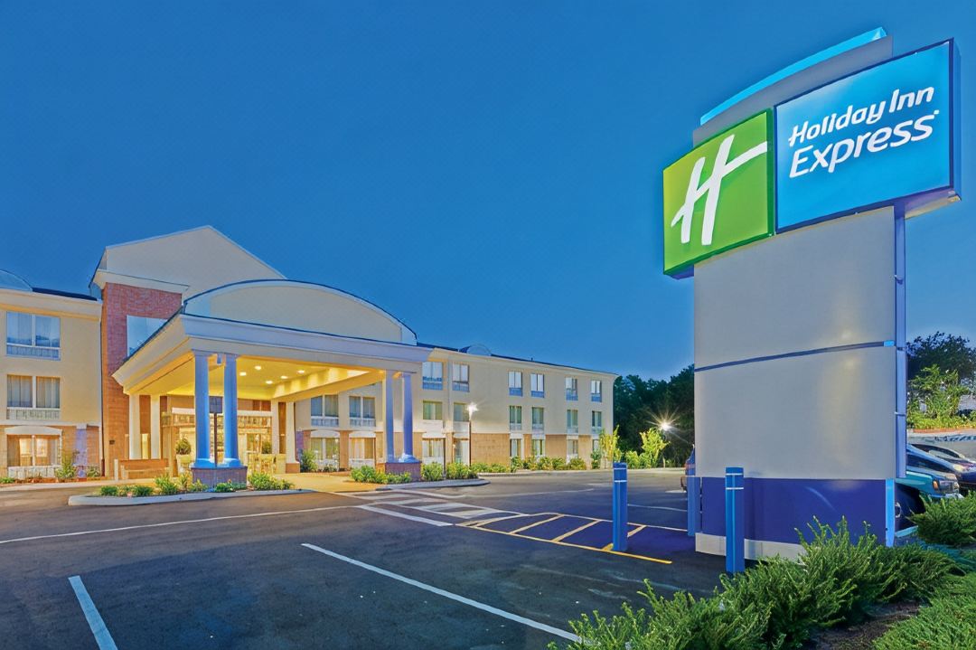 Holiday Inn Express NEPTUNE by IHG