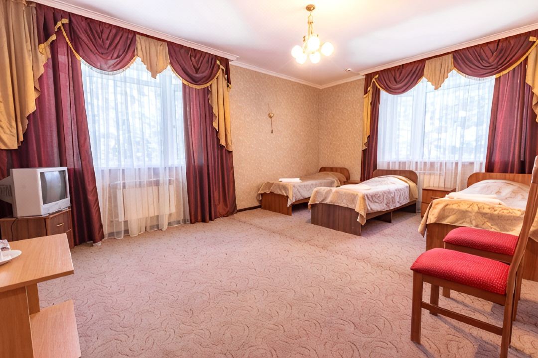 Elbrus Hotel