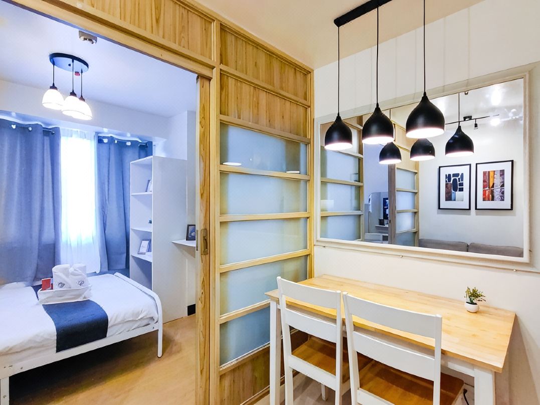 Citispace 1BR Unit Ridgewood Towers Near BGC #RW08