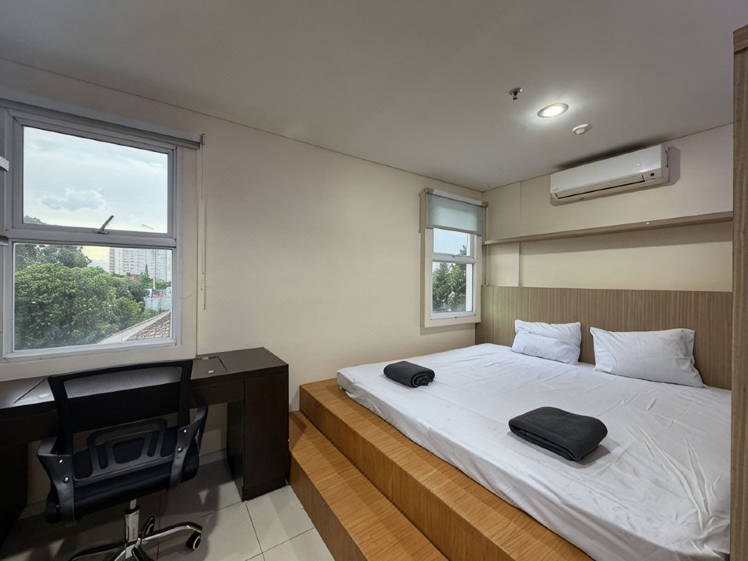 Stay.at Parahyangan Residence Apartment