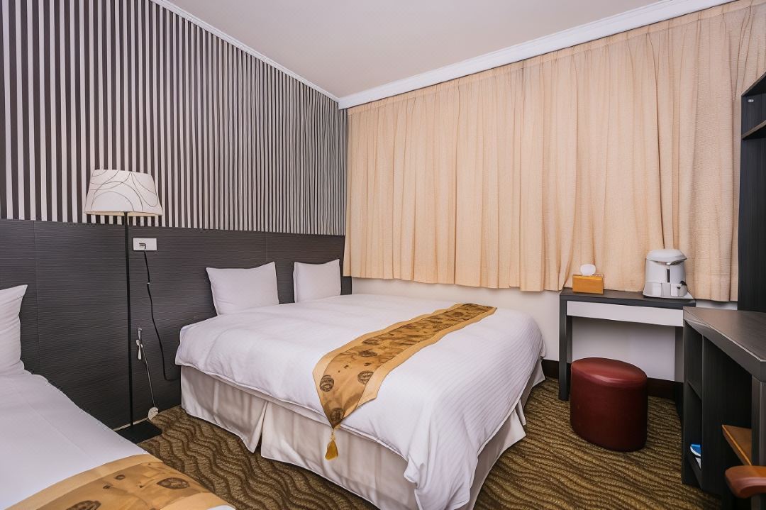 Queen Hotel (Taipei)