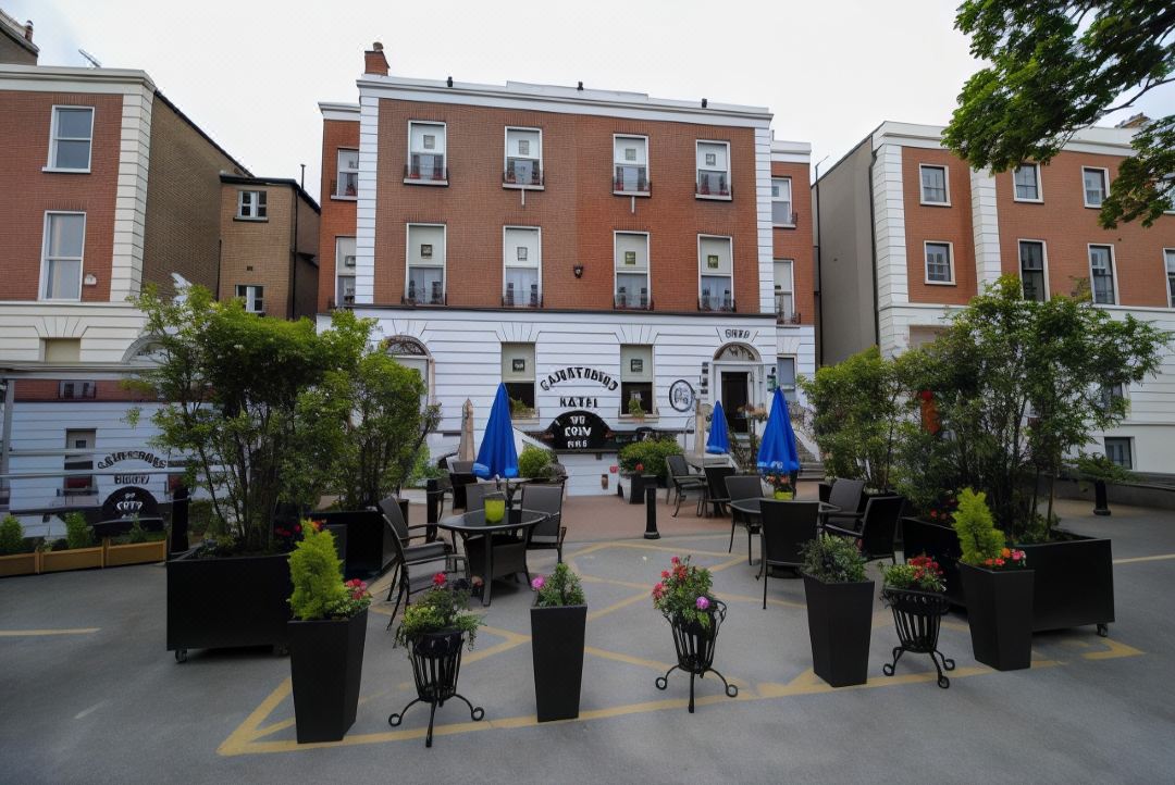 The Lansdowne Hotel