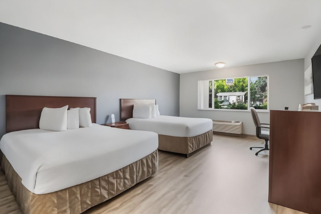Red Lion Inn & Suites Vancouver