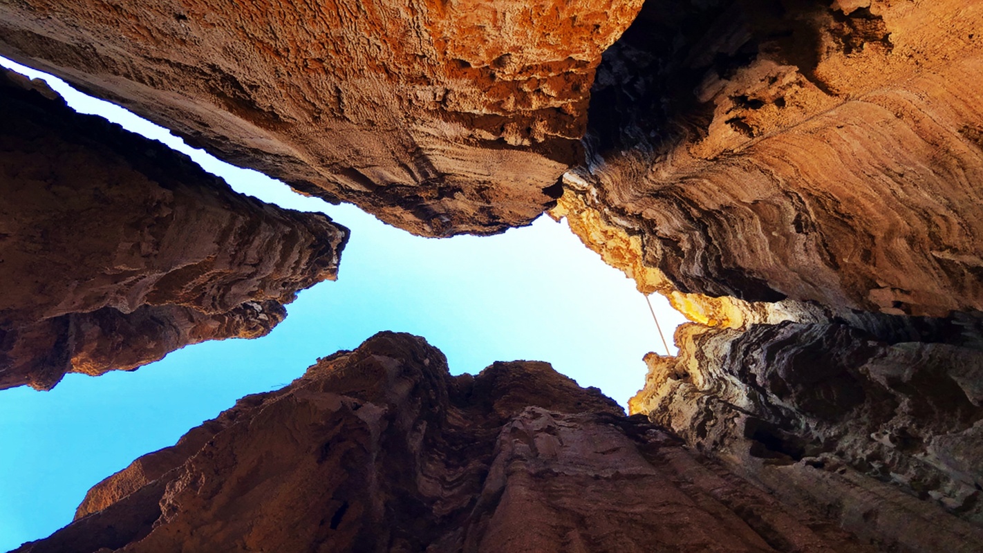 昆明-物茂土林+浪巴铺土林包车一日游 三环内接送 纯玩无购物 昆明-物茂土林+浪巴铺土林包车一日游 三环内接送 纯玩无购物