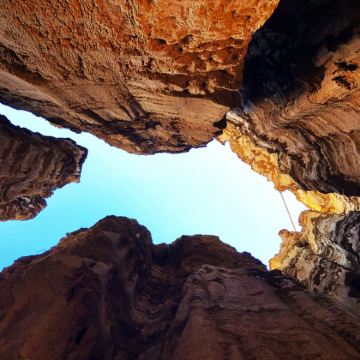 昆明-物茂土林+浪巴铺土林包车一日游 三环内接送 纯玩无购物 昆明-物茂土林+浪巴铺土林包车一日游 三环内接送 纯玩无购物