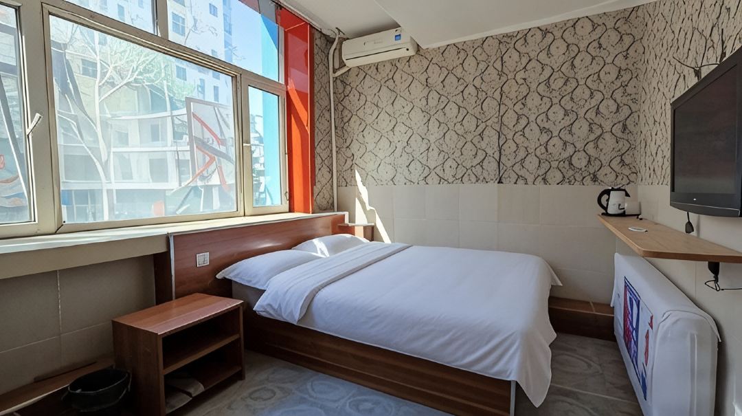 Yitian Fashion Hotel (Harbin Station North Square Central Street)