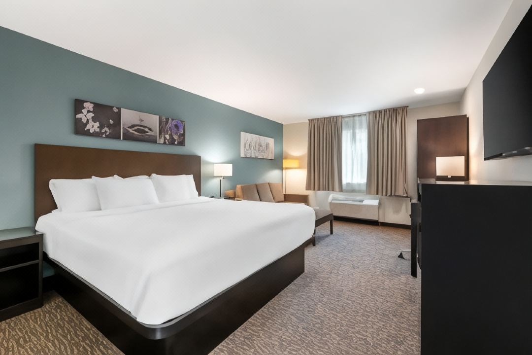 Sleep Inn & Suites