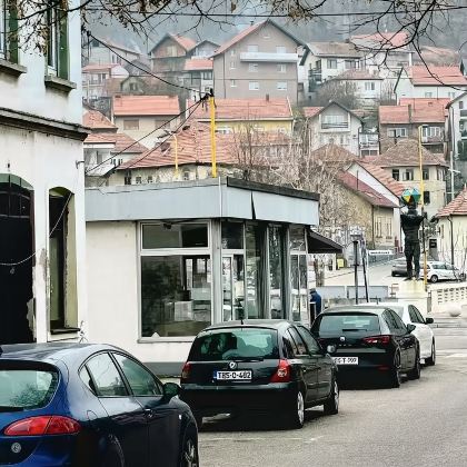 图兹拉包车一日玩转:城市湖泊、肖像画廊、疗愈盐浴 图兹拉包车一日玩转:城市湖泊、肖像画廊、疗愈盐浴
