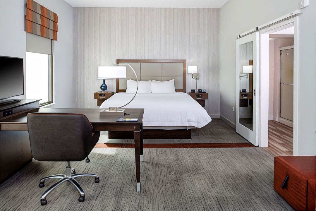 Hampton Inn & Suites Pittsburg Kansas Crossing