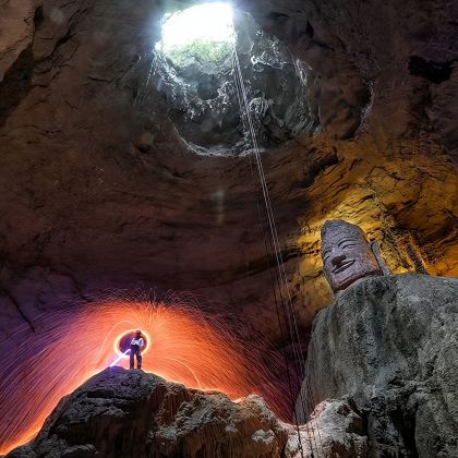 重庆天眼洞花岭风景区半日游【<洞穴探险> 岩降/绝壁飞拉达】 重庆天眼洞花岭风景区半日游【<洞穴探险> 岩降/绝壁飞拉达】