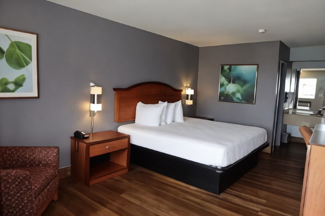 Americas Best Value Inn and Suites-Yukon-Oklahoma City