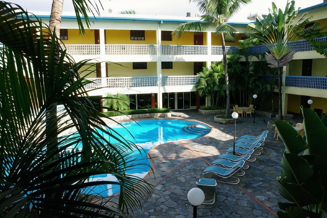 Acuarium Suite Resort