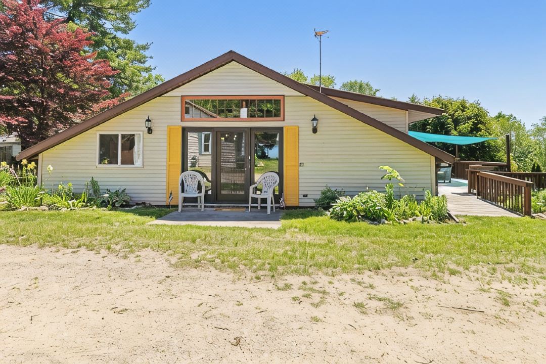 Chippewa Lake House
