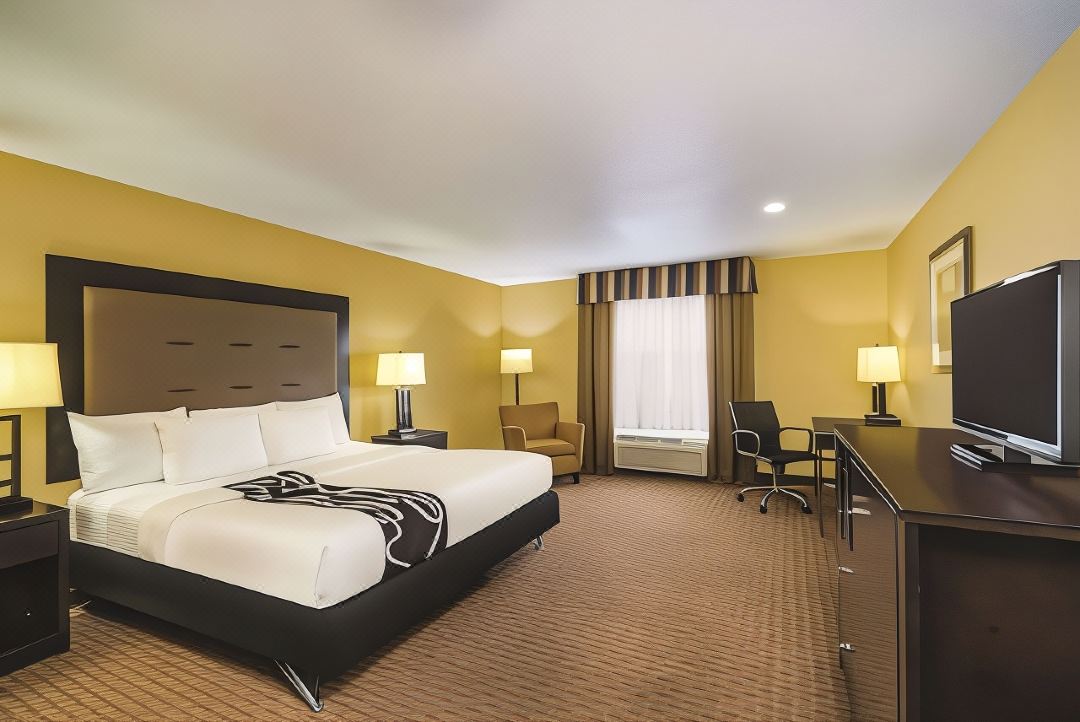 La Quinta Inn & Suites by Wyndham Brandon Jackson Airport E