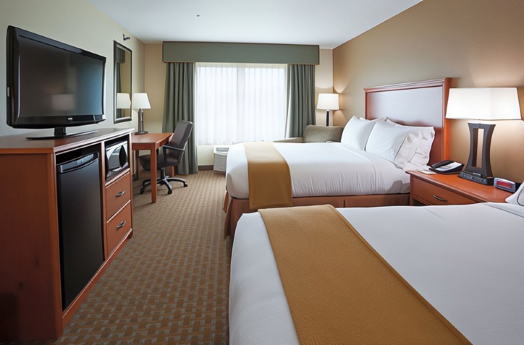 Holiday Inn Express & Suites Minneapolis SW - Shakopee