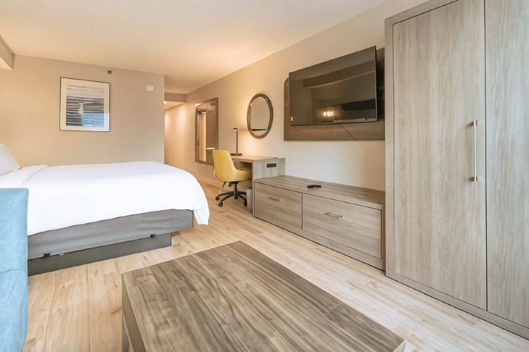Holiday Inn Express & Suites Cocoa Beach