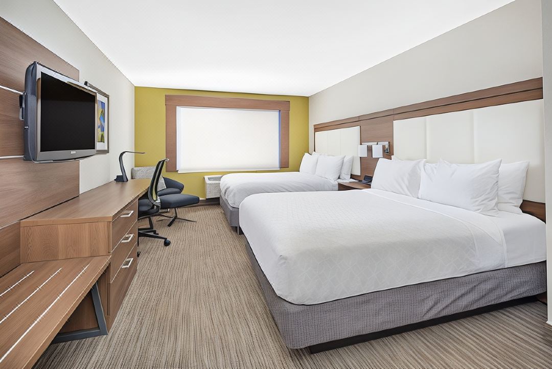 Holiday Inn Express & Suites Bishop