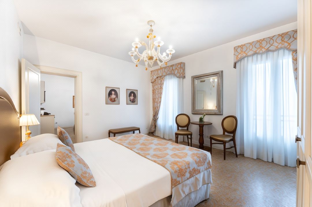 San Teodoro Palace - Luxury Apartments