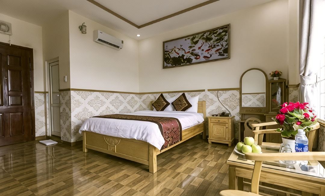Aec Hotel Ban Me