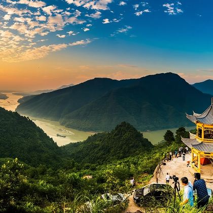 桂平西山风景名胜区+龙潭森林+金田起义博物馆一日游(私家团) 桂平西山风景名胜区+龙潭森林+金田起义博物馆一日游(私家团)