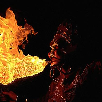 重庆洪崖洞+长江索道+李子坝+川剧变脸一日游【8人纯玩团 】 重庆洪崖洞+长江索道+李子坝+川剧变脸一日游【8人纯玩团 】